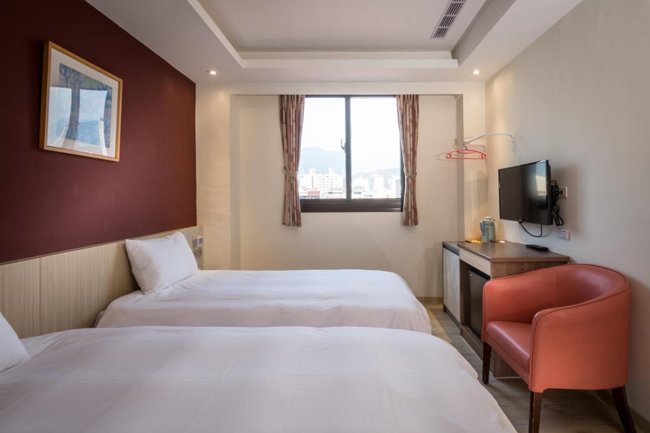 Yadi Hotel Пули Экстерьер фото
