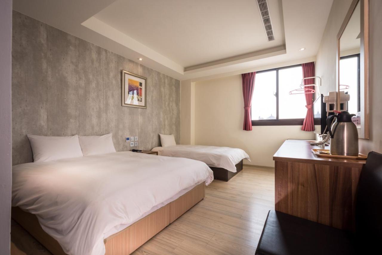 Yadi Hotel Пули Экстерьер фото