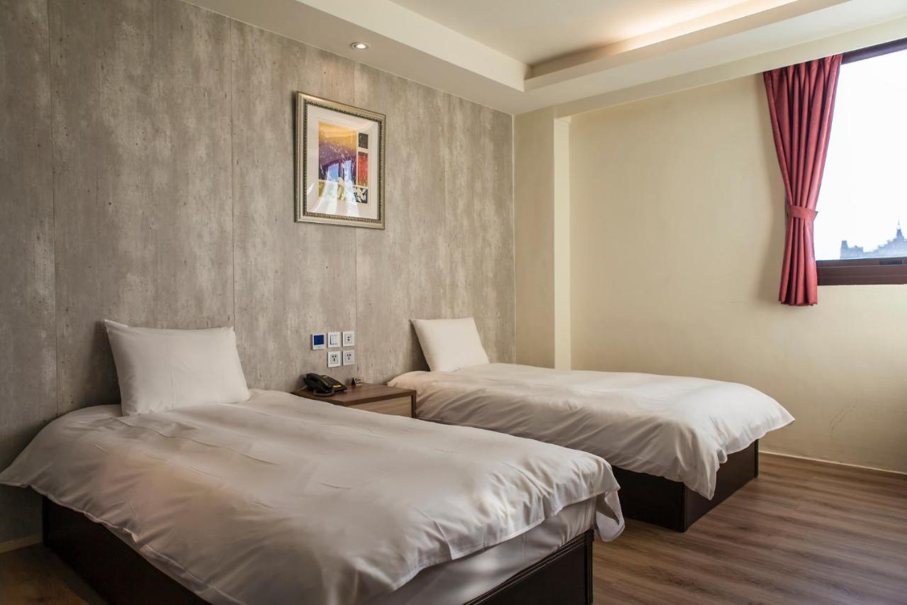 Yadi Hotel Пули Экстерьер фото