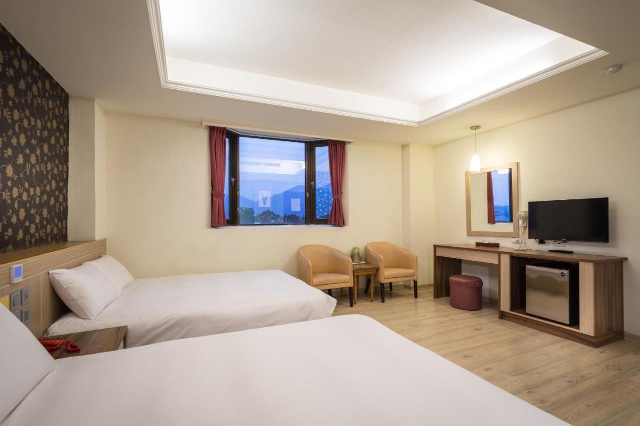 Yadi Hotel Пули Экстерьер фото