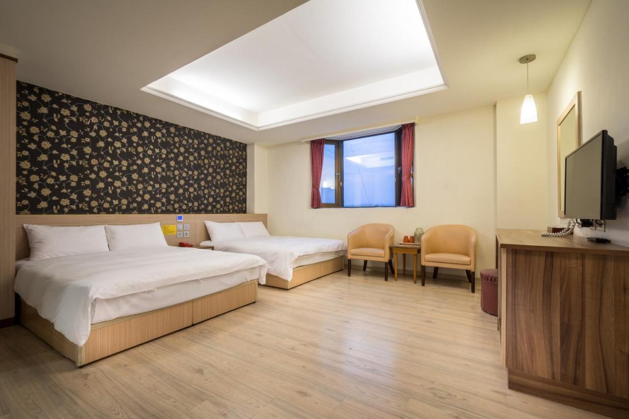 Yadi Hotel Пули Экстерьер фото